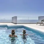 Ocean Views - Taucho 103